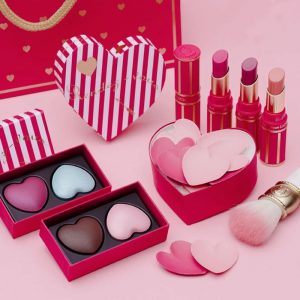 Valentine’s Day eyeshadow palette simple eye makeup set